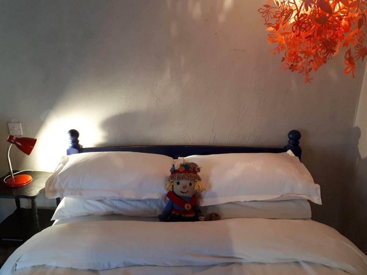 The Village Studio Apartments Moate Dış mekan fotoğraf
